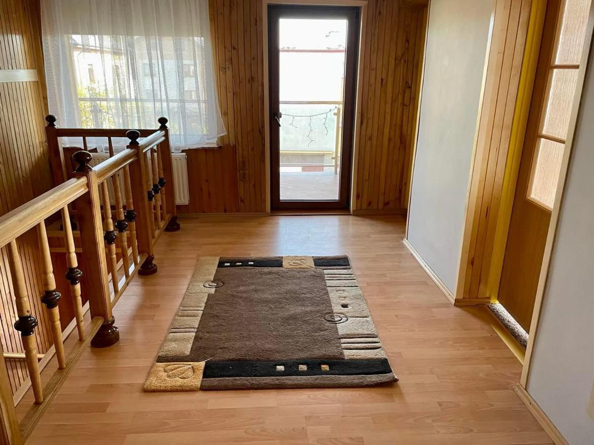 Apartament Pokoje Na Slonecznej Mosty Zewnętrze zdjęcie